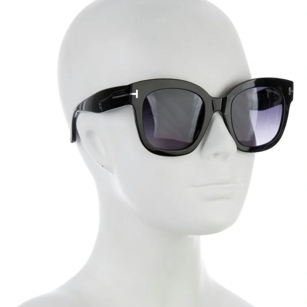 TOM FORD sunglasses 🕶️